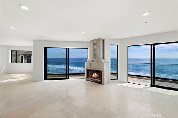 Empty room, Fireplace, Interior, Recessed Lighting, Water