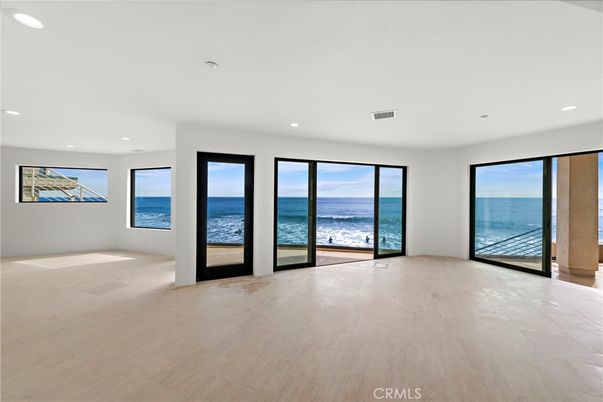Empty room, Interior, Recessed Lighting, Water