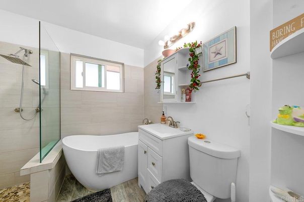 Bathroom, Free Standing Baths, Glass Shower, Interior, Wood Texture Flooring