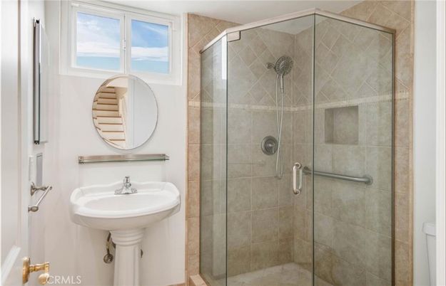 Bathroom, Glass Shower, Interior, Water