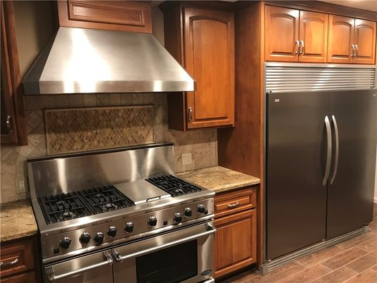 Interior, Kitchen, Stainless Steel Appliances, Wood Texture Flooring