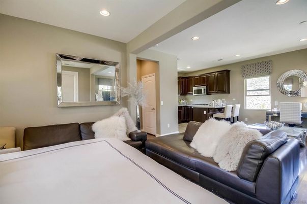 Bedroom, Dining room, Interior, Kitchen, Living room, Recessed Lighting