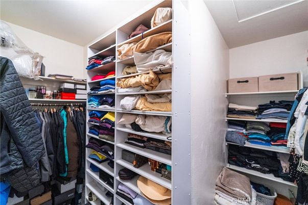 Interior, Walk-in Closets
