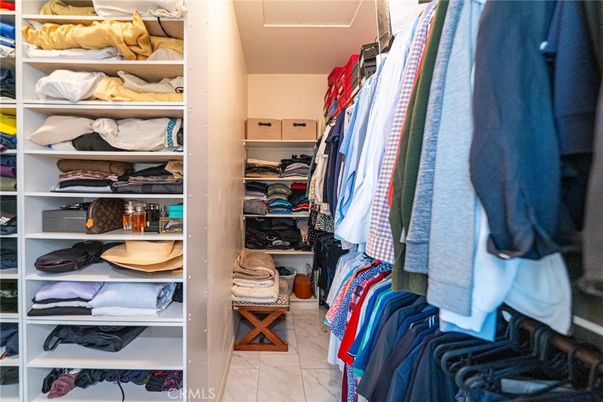 Interior, Walk-in Closets