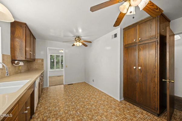 Empty room, Interior, Kitchen