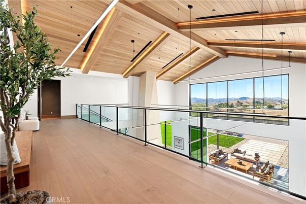 Interior, Pendant Lights, Wooden Beams, Wooden Ceilings, Wood Texture Flooring