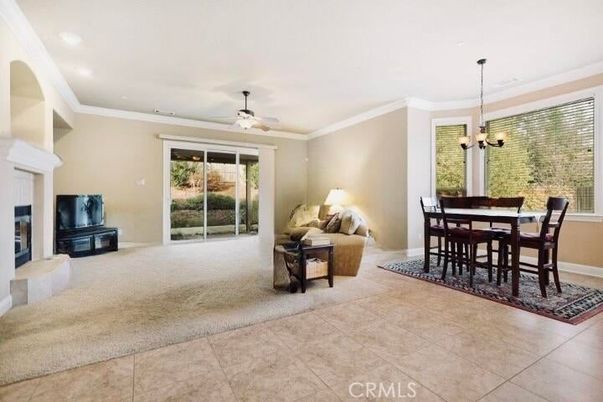 Chandelier, Dining room, Fireplace, Interior, Pendant Lights