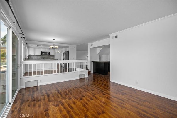 Chandelier, Interior, Kitchen, Wood Texture Flooring
