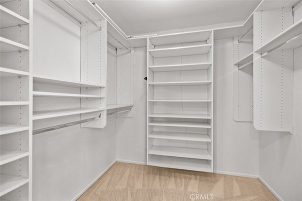 Interior, Walk-in Closets, Wood Texture Flooring