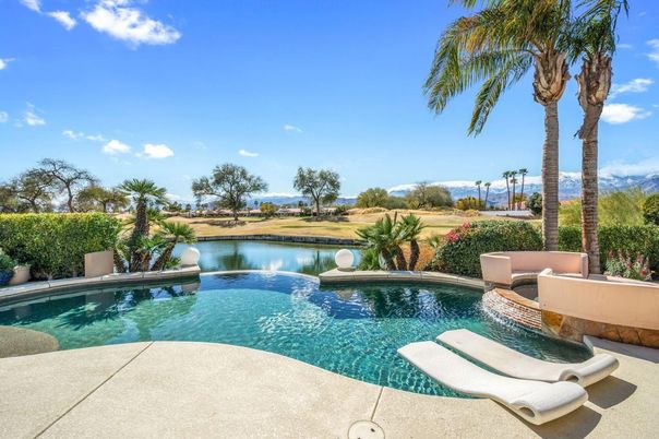 Exterior, Pool, Water