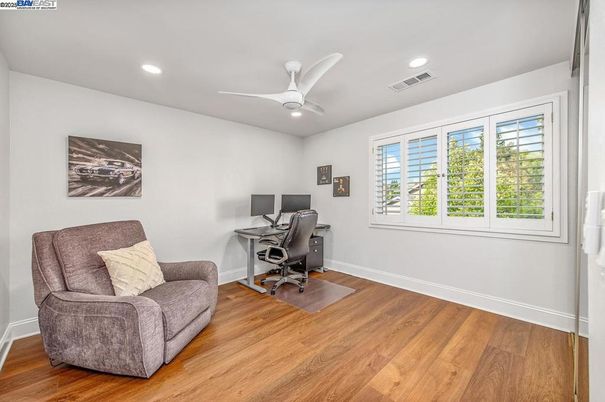 Home Office, Interior, Recessed Lighting, Wood Texture Flooring