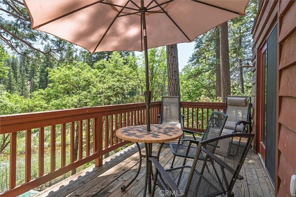 Exterior, Wood Texture Flooring