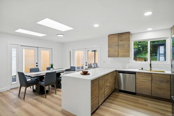 Dining room, Interior, Kitchen, Recessed Lighting, Stainless Steel Appliances, Wood Texture Flooring