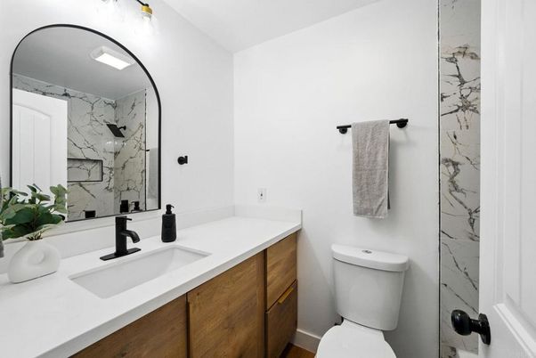 Bathroom, Interior, Marble Walls