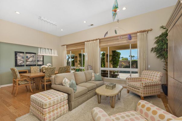 Dining room, Interior, Living room, Pendant Lights, Recessed Lighting, Wood Texture Flooring