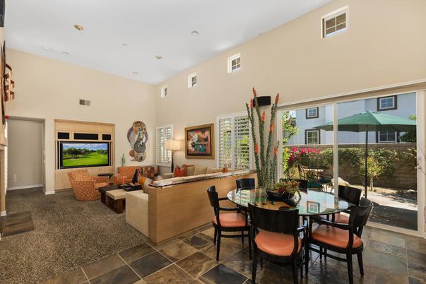 Dining room, Interior, Living room, Recessed Lighting
