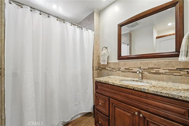 Bathroom, Interior, Recessed Lighting, Wood Texture Flooring