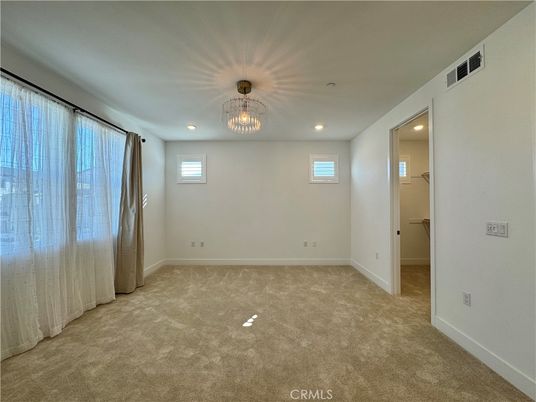 Chandelier, Empty room, Interior, Recessed Lighting
