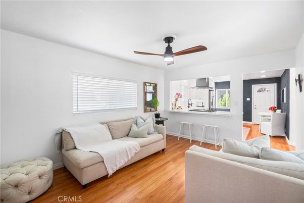 Interior, Kitchen, Living room, Recessed Lighting, Wood Texture Flooring