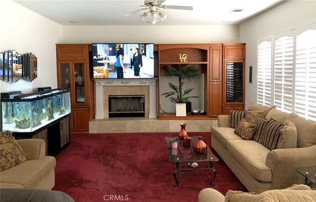 Fireplace, Interior, Living room