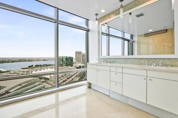 Bathroom, Interior, Recessed Lighting, Water