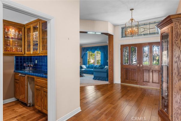 Chandelier, Interior, Living room, Wood Texture Flooring