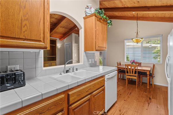 Dining room, Interior, Kitchen, Pendant Lights, Tile Countertops, Wooden Beams, Wooden Ceilings, Wood Texture Flooring