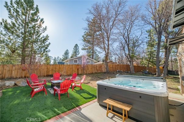 Backyard, Exterior, Hot Tub