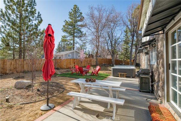 Backyard, Exterior, Hot Tub