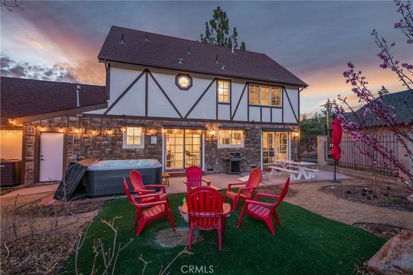 Backyard, Exterior, Hot Tub