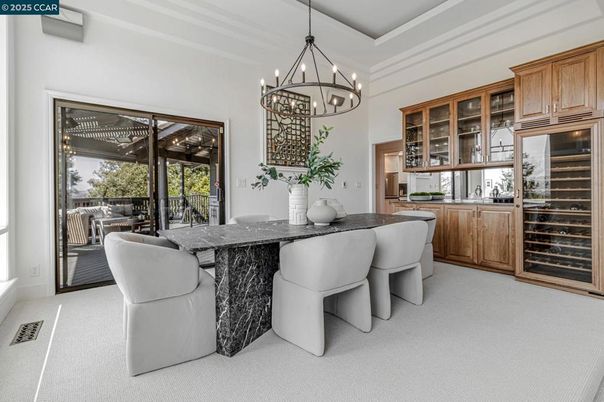 Chandelier, Dining room, Interior, Pendant Lights