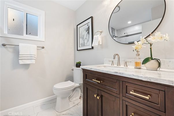 Bathroom, Interior, Marble, Recessed Lighting
