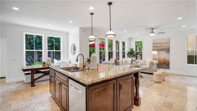 Interior, Kitchen, Living room, Pendant Lights, Recessed Lighting