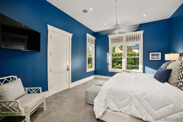 Bedroom, Interior, Recessed Lighting