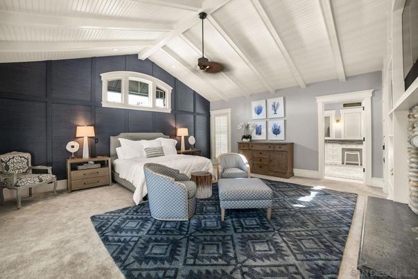 Bedroom, Interior, Pendant Lights