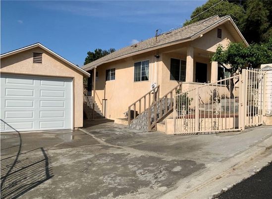 Detached Garage, Exterior