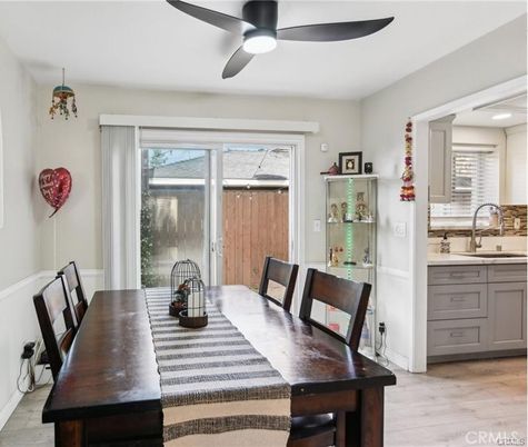 Dining room, Interior, Kitchen, Recessed Lighting, Wood Texture Flooring