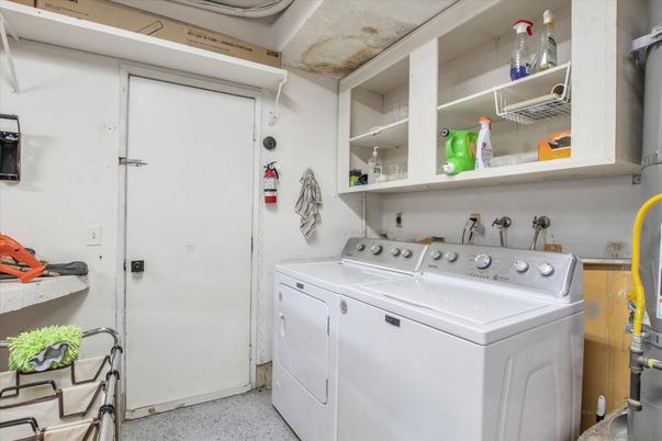 Interior, Washer