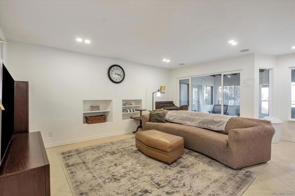 Fireplace, Interior, Living room, Recessed Lighting