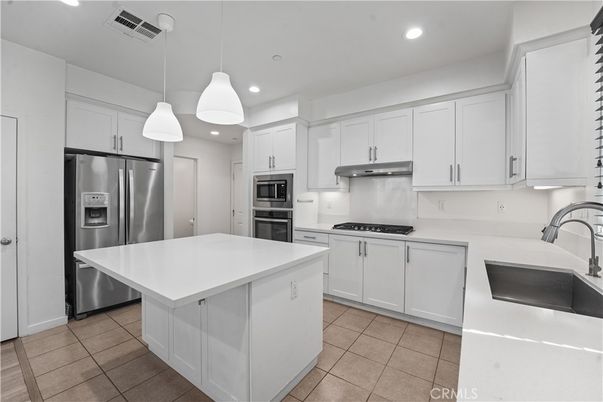 Interior, Kitchen, Pendant Lights, Recessed Lighting, Stainless Steel Appliances