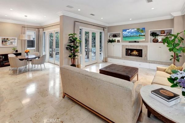 Dining room, Fireplace, Interior, Living room, Pendant Lights, Recessed Lighting