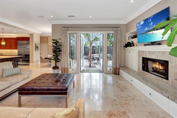 Fireplace, Interior, Kitchen, Living room, Pendant Lights, Recessed Lighting, Stainless Steel Appliances