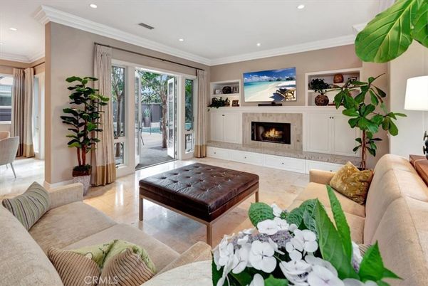 Fireplace, Interior, Living room, Recessed Lighting