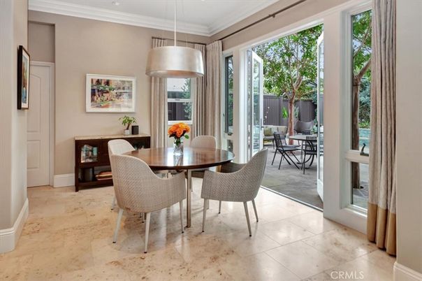 Dining room, Interior, Pendant Lights