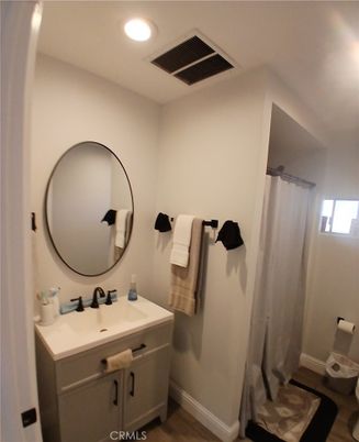 Bathroom, Interior, Recessed Lighting, Wood Texture Flooring