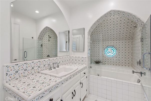 Bathroom, Glass Shower, Interior, Recessed Lighting, Tile Countertops