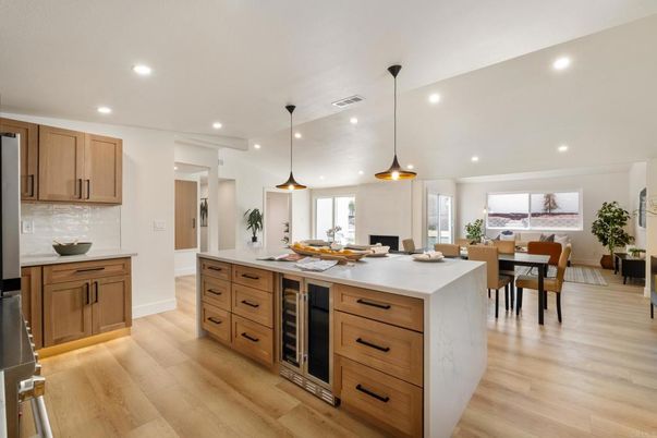 Dining room, Interior, Kitchen, Pendant Lights, Recessed Lighting, Wood Texture Flooring