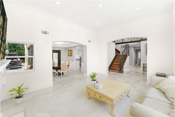 Dining room, Interior, Living room, Recessed Lighting