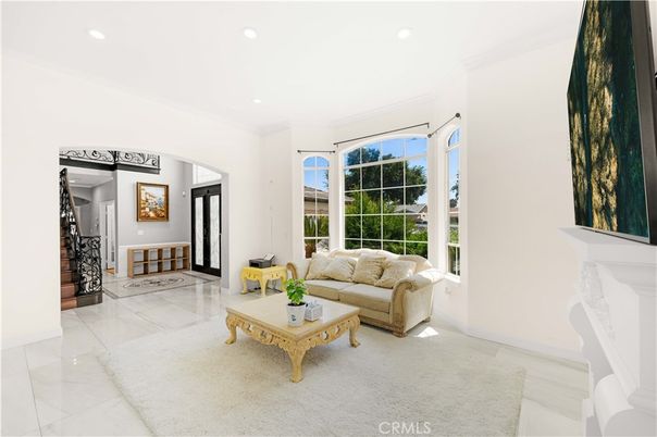 Fireplace, Interior, Living room, Recessed Lighting