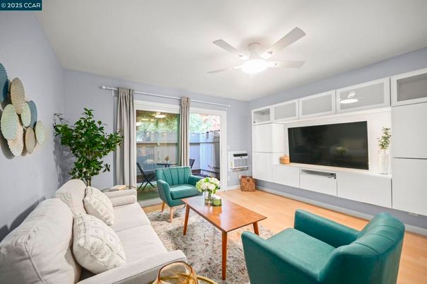 Interior, Living room, Water, Wood Texture Flooring